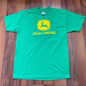 John Deere large mens tshirt